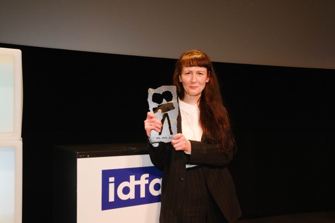 Amsterdamo dokumentinių filmų festivalyje Aistė Žegulytė ir jos grybų pasaulis pateko ant nugalėtojų pakylos – įteiktas apdovanojimas už geriausią režisūrą